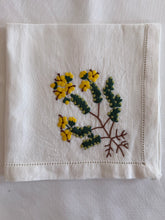 Load image into Gallery viewer, A) Yellow Floral Napkin