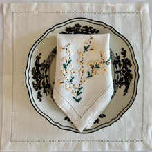Load image into Gallery viewer, Beige Blossom Napkin
