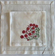 Load image into Gallery viewer, Pink Day Floral Napkin
